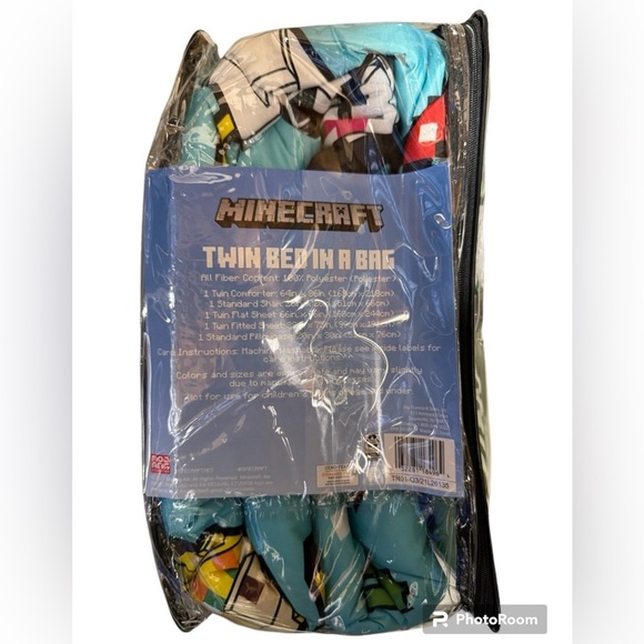 Kid’s Twin Minecraft Bed in a Bag, 5 Piece set - Picture 3 of 4